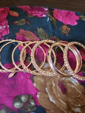 Rose Gold Crystal Bangle Set - Women Jewelry